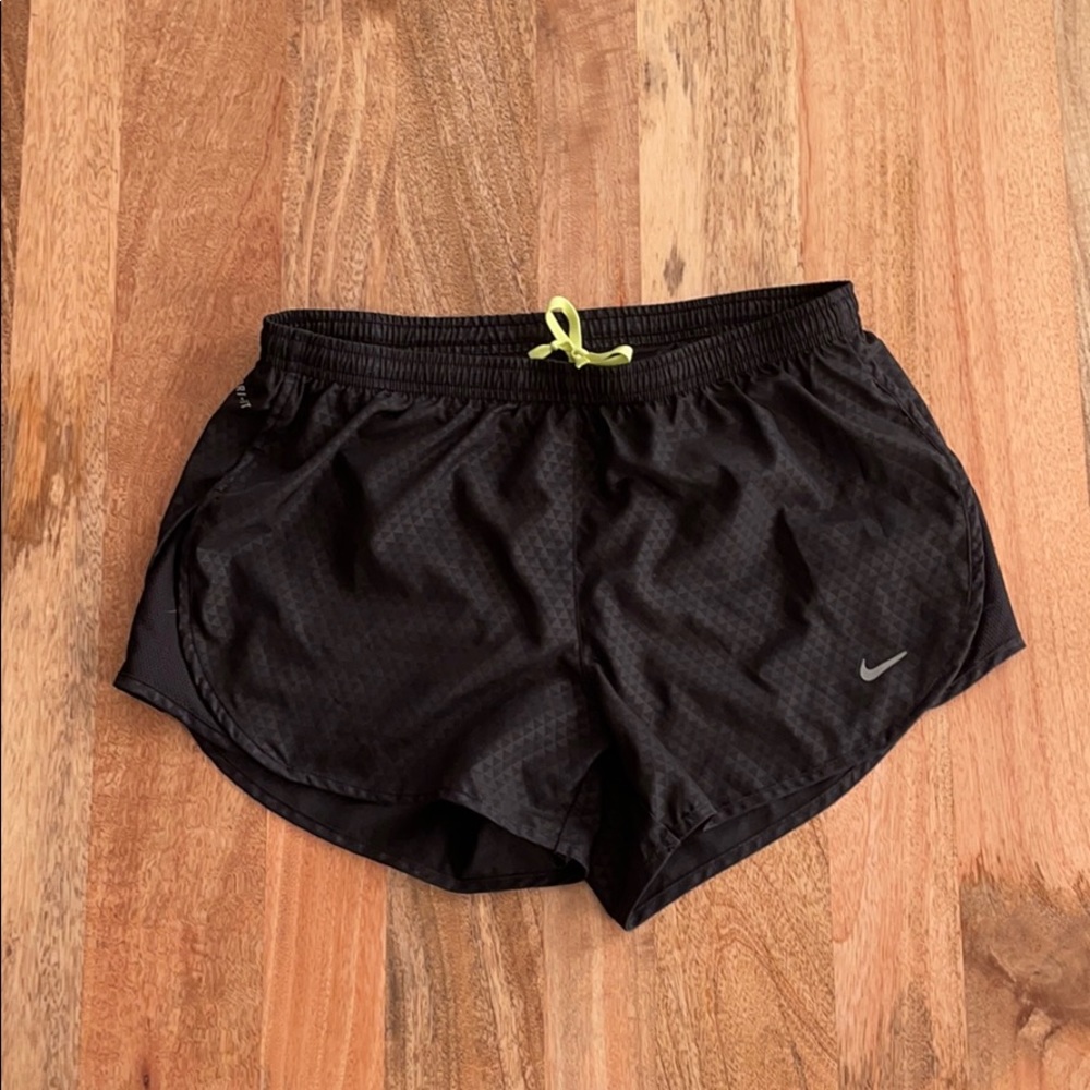 Nike small women’s running shorts